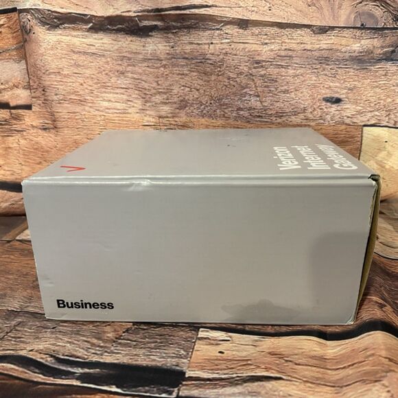 Verizon Business Internet Gateway Router Black 5G, 4G LTE, WiFi 6 - FSNO21VA - Picture 10 of 14